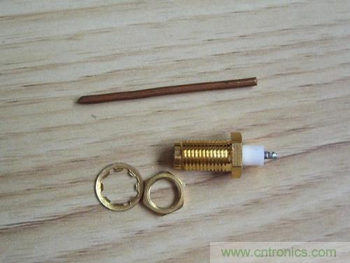 最簡單使用的天線——罐頭天線，可做正饋大鍋饋源！ 