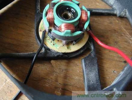 想減少電費(fèi)嗎？DIY一個(gè)迷你風(fēng)力發(fā)電機(jī)吧