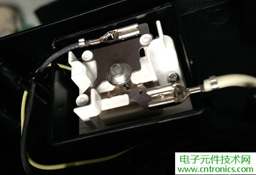 PM2.5殺手！松下納米水離子空氣凈化器拆解