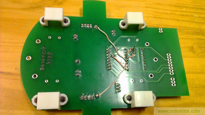 多圖殺貓！PCB版藍(lán)牙智能小車DIY