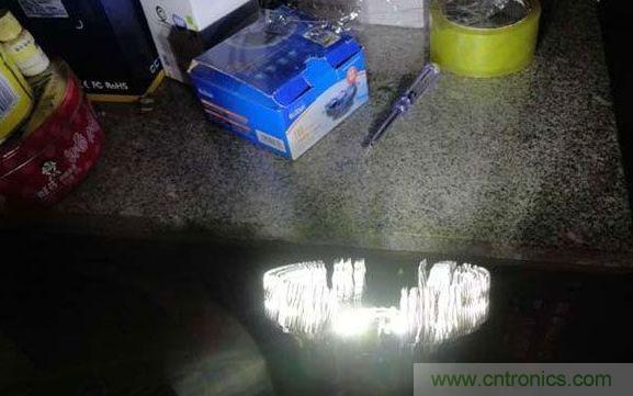 變廢為寶！風(fēng)扇散熱器變身山寨LED燈