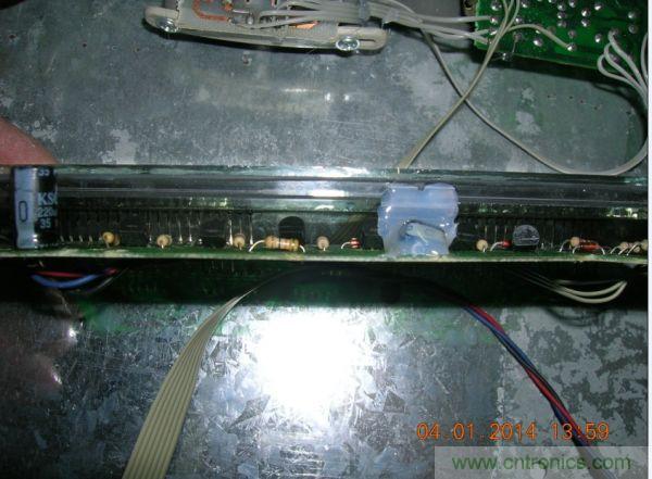 巧奪天工！大神利用山寨功放為高性價(jià)比逆變器“穿新衣”