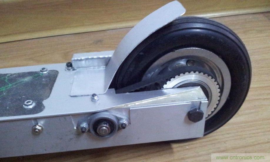 能工巧匠！DIY屬于你的電動(dòng)滑板車！