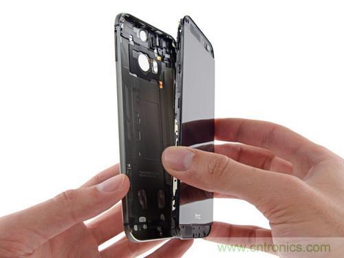 牛人強(qiáng)拆！新HTC One(M8)真機(jī)精密做工難修理