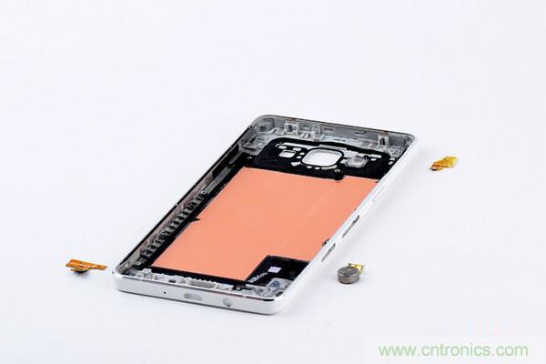 拆解狂魔荼毒新機(jī)三星金屬Galaxy A5，看槽點(diǎn)在何方？