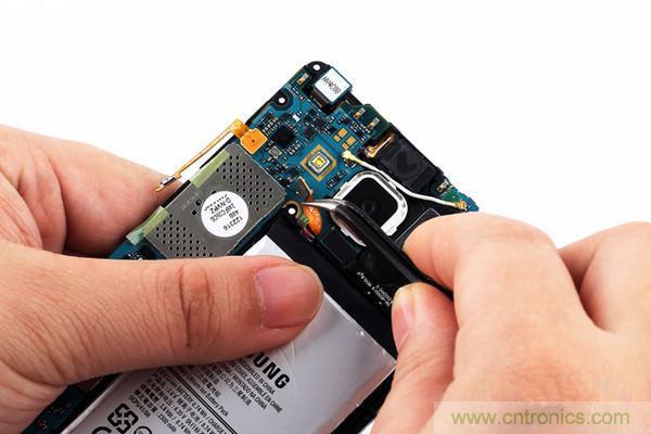 拆解狂魔荼毒新機(jī)三星金屬Galaxy A5，看槽點(diǎn)在何方？