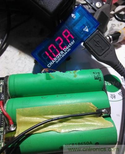 一拆便知！移動電源充電電流如何改造？