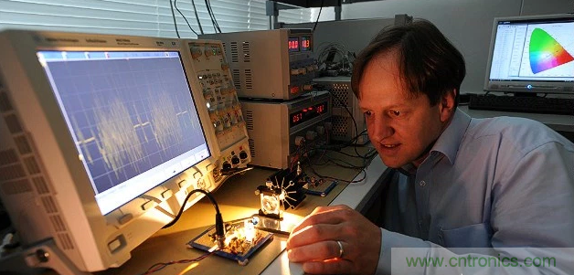 Li-Fi短期內不能取代Wi-Fi，為什么？