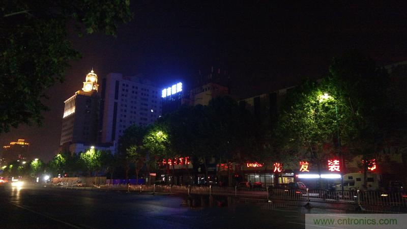無邊框的 nubia Z9 ，一款既有驚喜，又有驚艷的智能手機