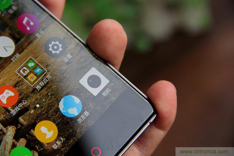 無邊框的 nubia Z9 ，一款既有驚喜，又有驚艷的智能手機