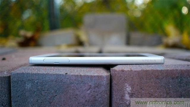 傳奇索尼，憑借Sony Xperia Z5能否在移動市場奪得一席之地？