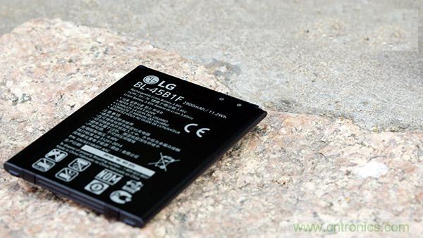 業(yè)界良心 LG V10 評(píng)測(cè):剛毅、冷峻，不失人性化