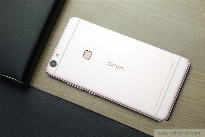 Hi-Fi革命！vivo X6 Plus深度評(píng)測(cè)：夠快才暢快