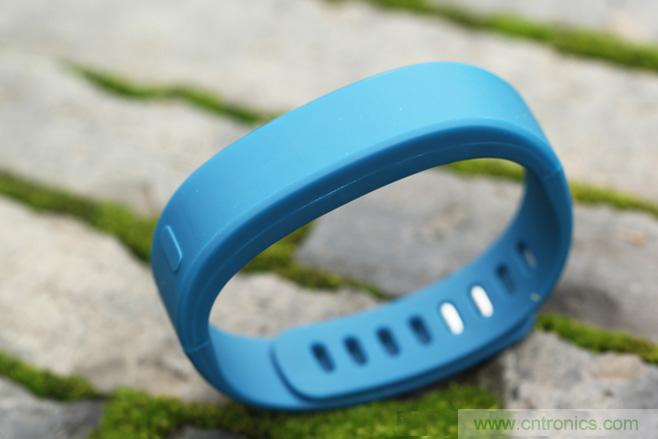 咕咚智能手環(huán)2上手評測：功能齊全，細(xì)節(jié)欠缺