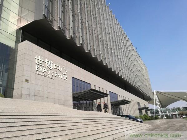 新旗艦Mate 8全評測：橫空出世！能否延續(xù)一機難求？