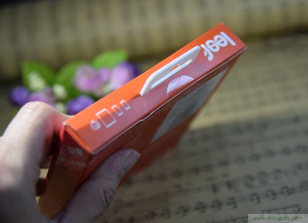 不越獄，就能隨意給iPad增容的影音娛樂(lè)利器