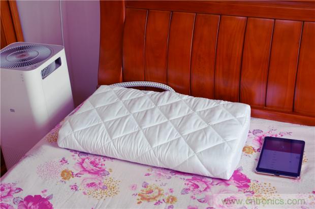 這個(gè)枕頭不僅能挽救睡眠還能挽救婚姻！