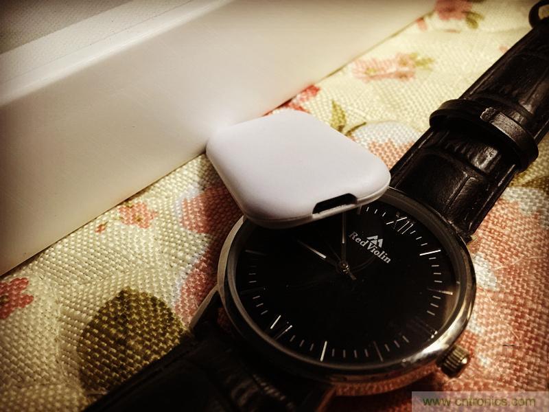 “雙享號”讓 iPhone 實(shí)現(xiàn)雙卡雙待，So easy！