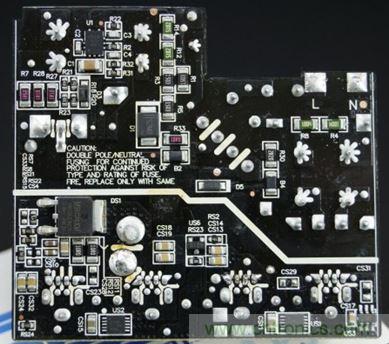 69元小米4口USB充電器詳細(xì)拆解，看完你也能DIY一個(gè)