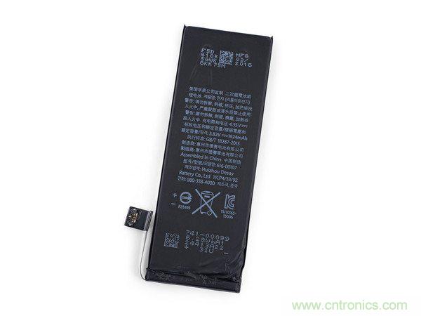 有什么地方?jīng)]有變？iPhone SE真機(jī)拆解
