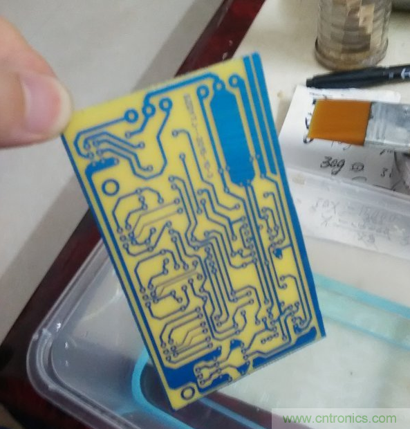 嘗試了四次PCB制作， 最后一發(fā)算是成功了
