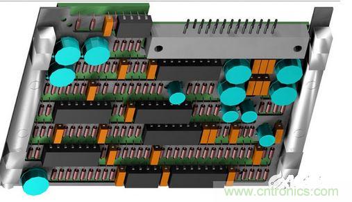 F-16戰(zhàn)斗機的雷達(dá)干擾裝置PCB，在所有的零組件下方有一個鋁制散熱器；千萬別讓機械工程師為了散熱器設(shè)計而自作主張布局PCB，以免犧牲電子能。