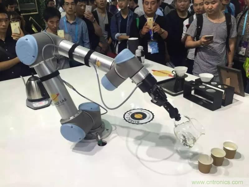 協(xié)作機器人伺服、傳感器核心器件大揭秘