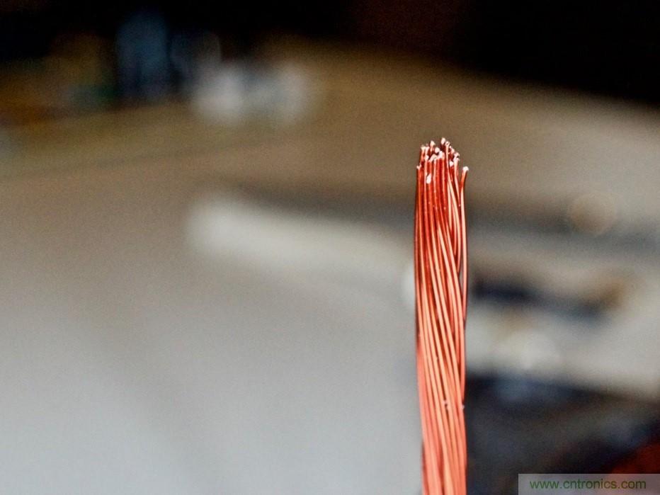 電磁爐里都用了哪些元器件？
