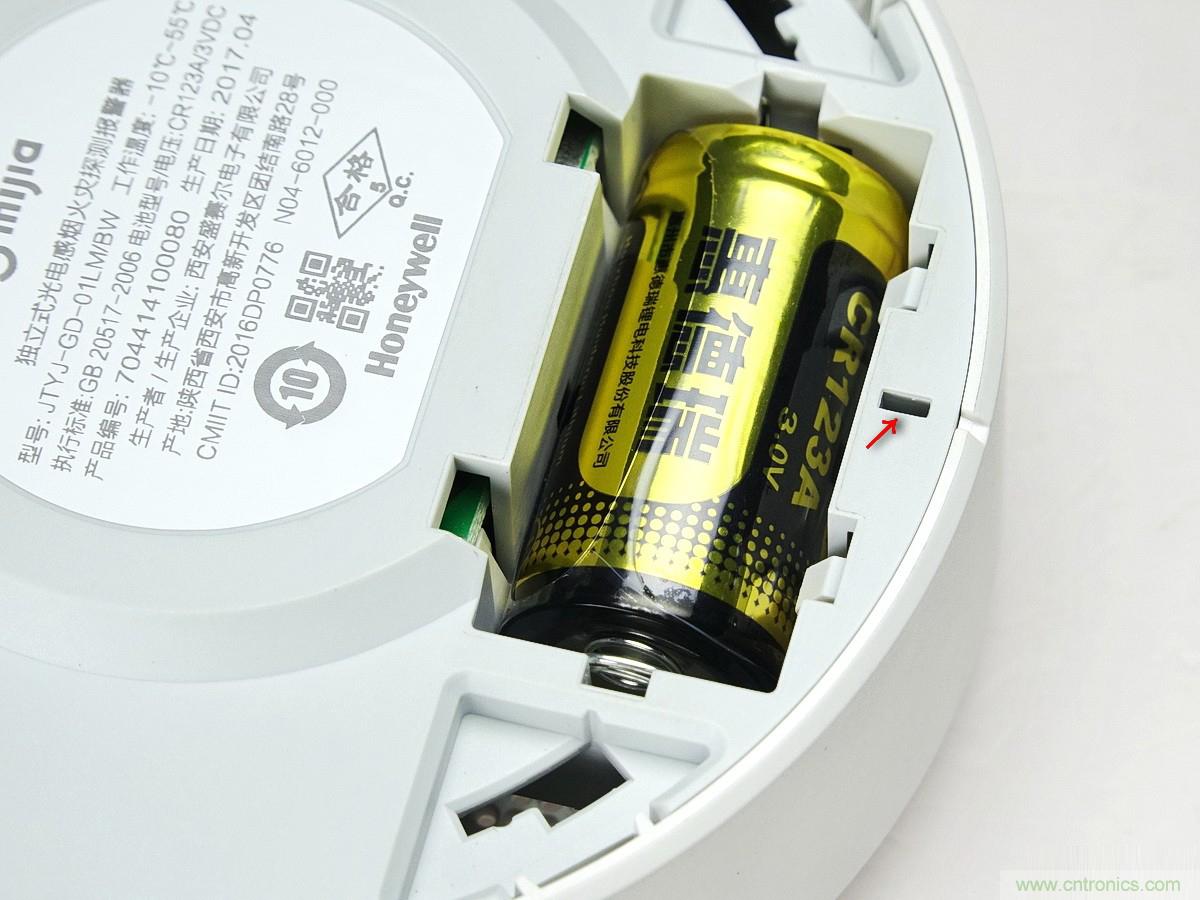小米煙霧報警器拆解：一顆電池可用五年是如何做到的？