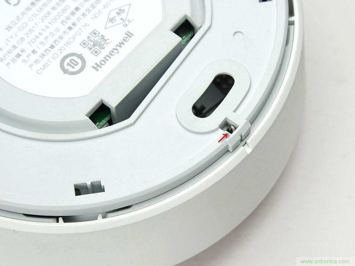 小米煙霧報警器拆解：一顆電池可用五年是如何做到的？