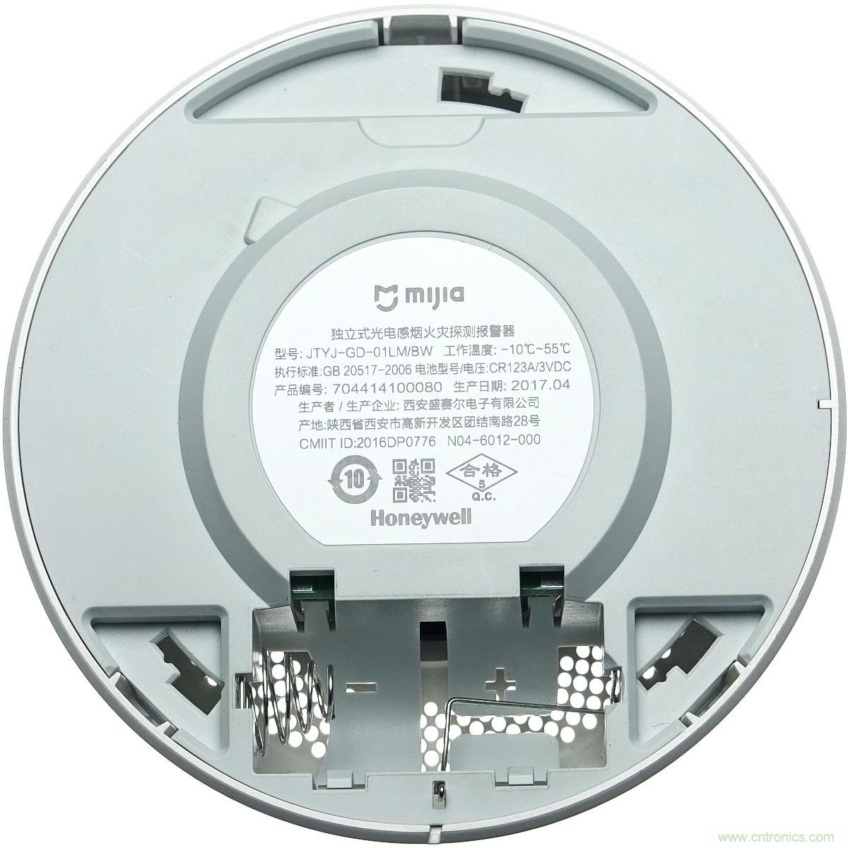 小米煙霧報警器拆解：一顆電池可用五年是如何做到的？