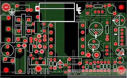 PCB元器件如何擺，線路該如何連接才能提高主板性能？