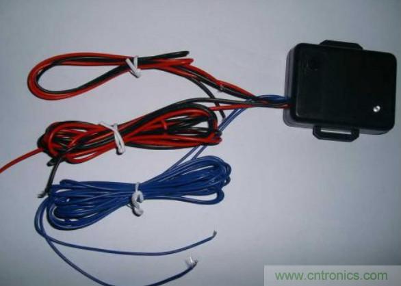 振動(dòng)傳感器的機(jī)電變換原理？主要的分類(lèi)有哪些？