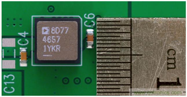 20VIN、8A高效率微型封裝降壓型µModule器件